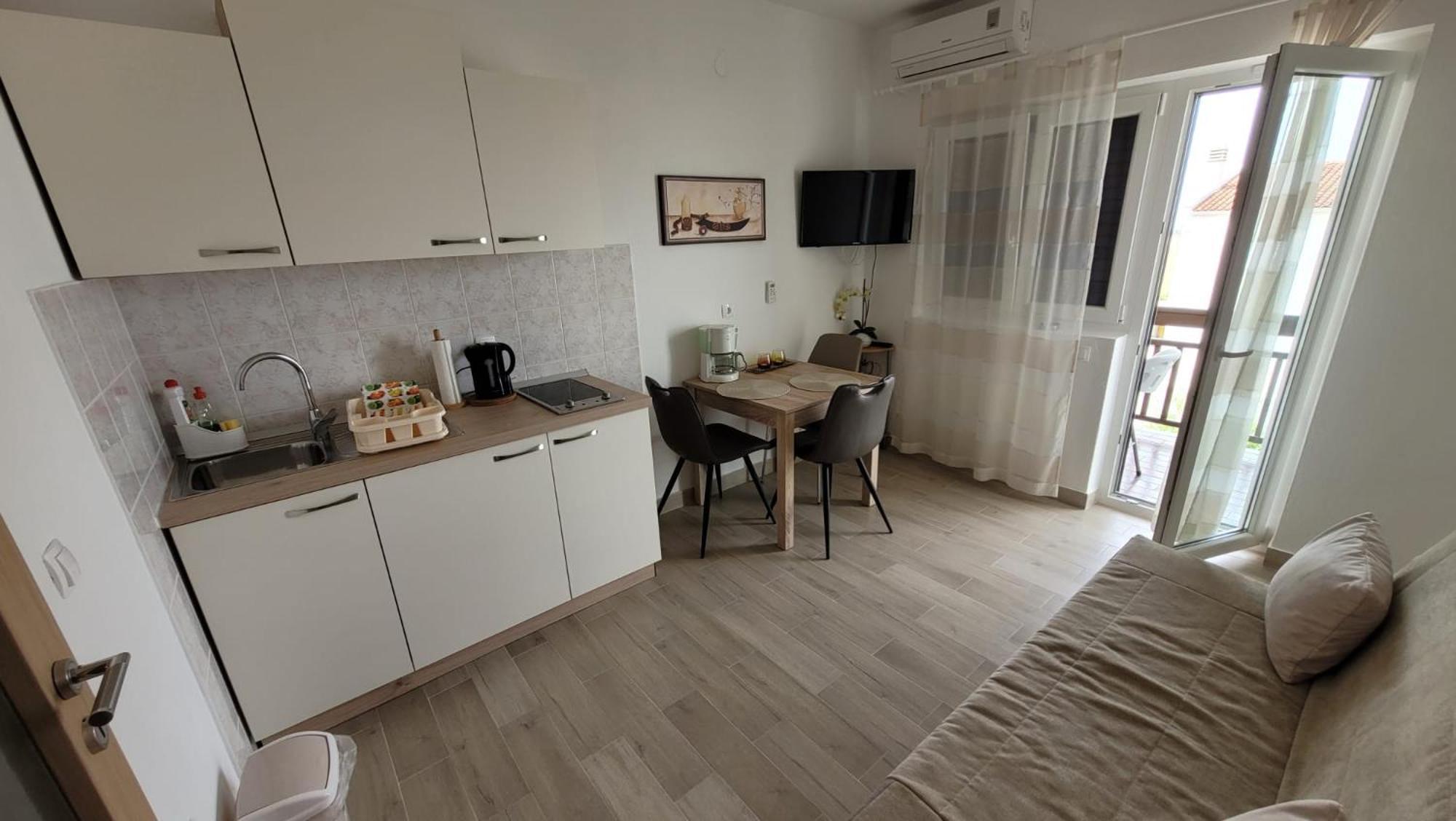Apartmani Marijanovic Makarska Zewnętrze zdjęcie