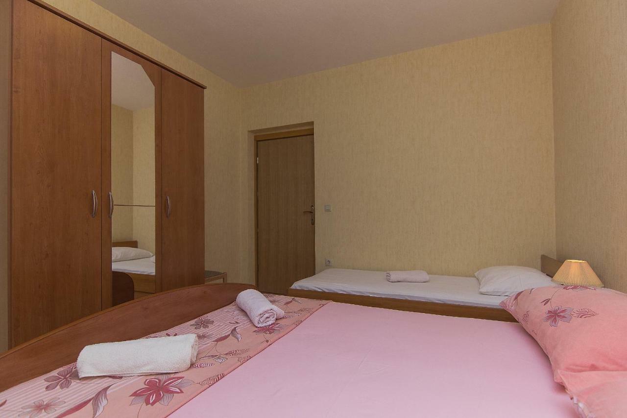 Apartmani Marijanovic Makarska Zewnętrze zdjęcie