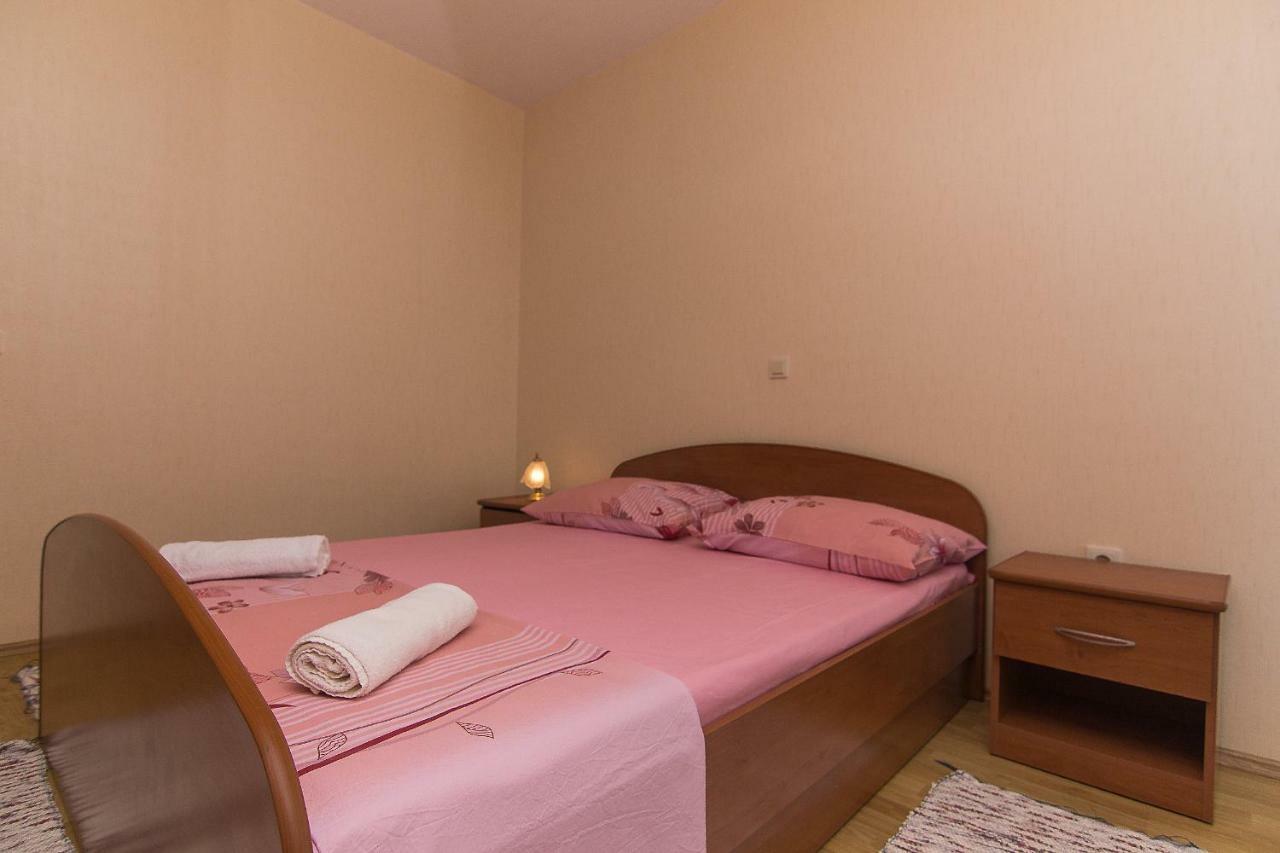 Apartmani Marijanovic Makarska Zewnętrze zdjęcie